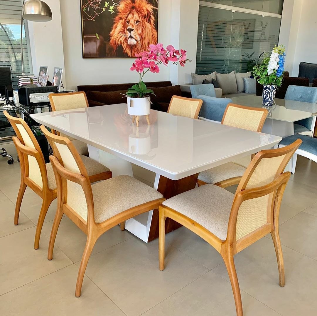 8-Seater Family Table — Dining Table